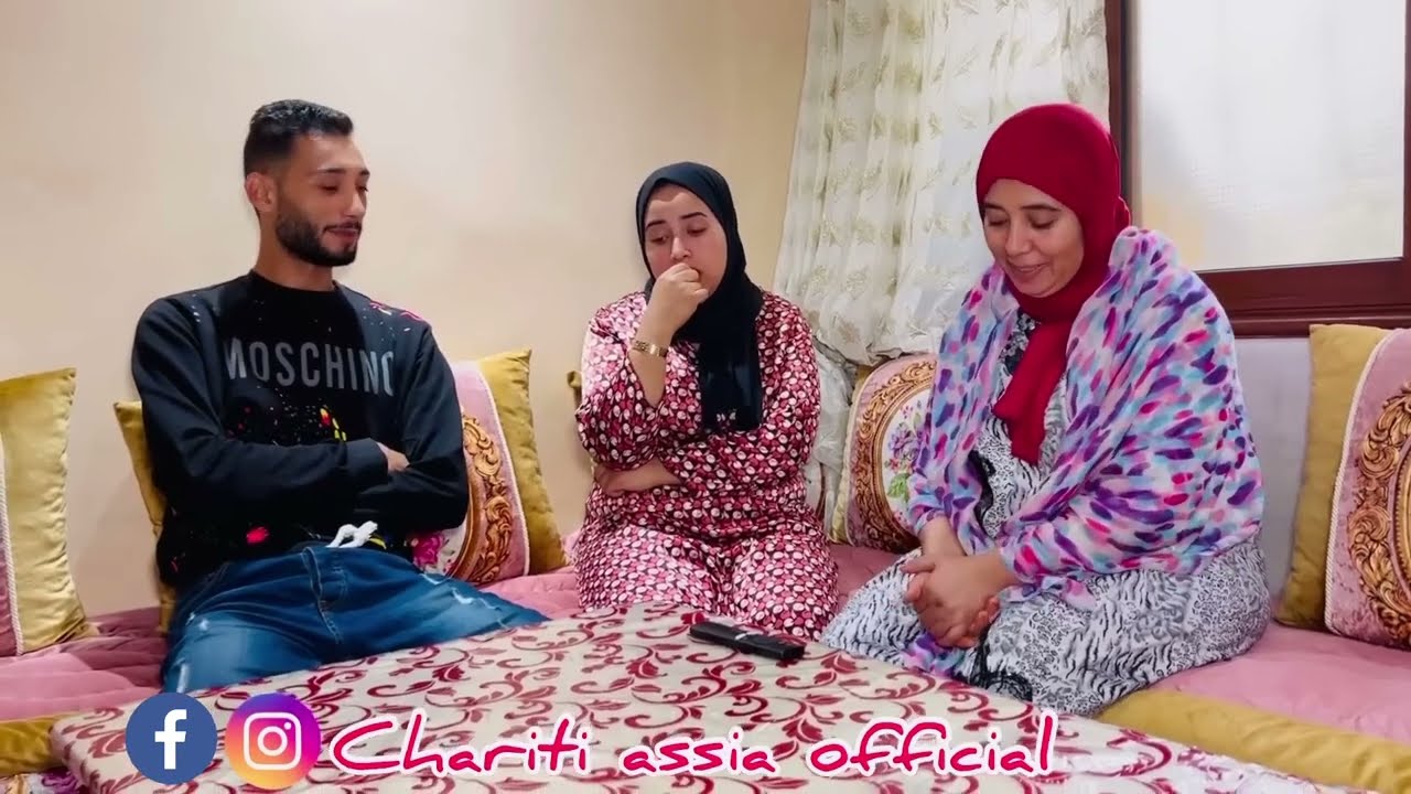 فيلم قصير:تزوج صاحبت ختو او سكنها معاهم 😱لكن العروسة الشيطانة بغات تجري عليهم من الدار في الأخير 🔥😨