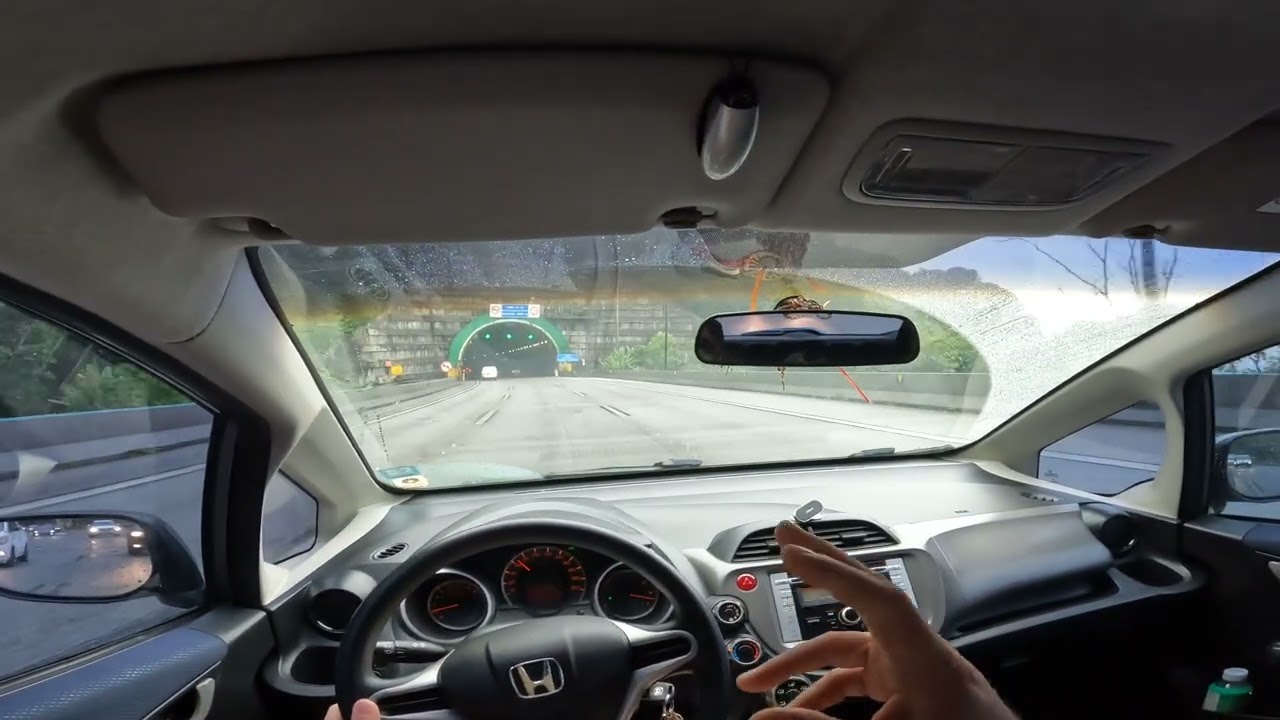 DESCENDO A SERRA COM CARRO AUTOMÁTICO 