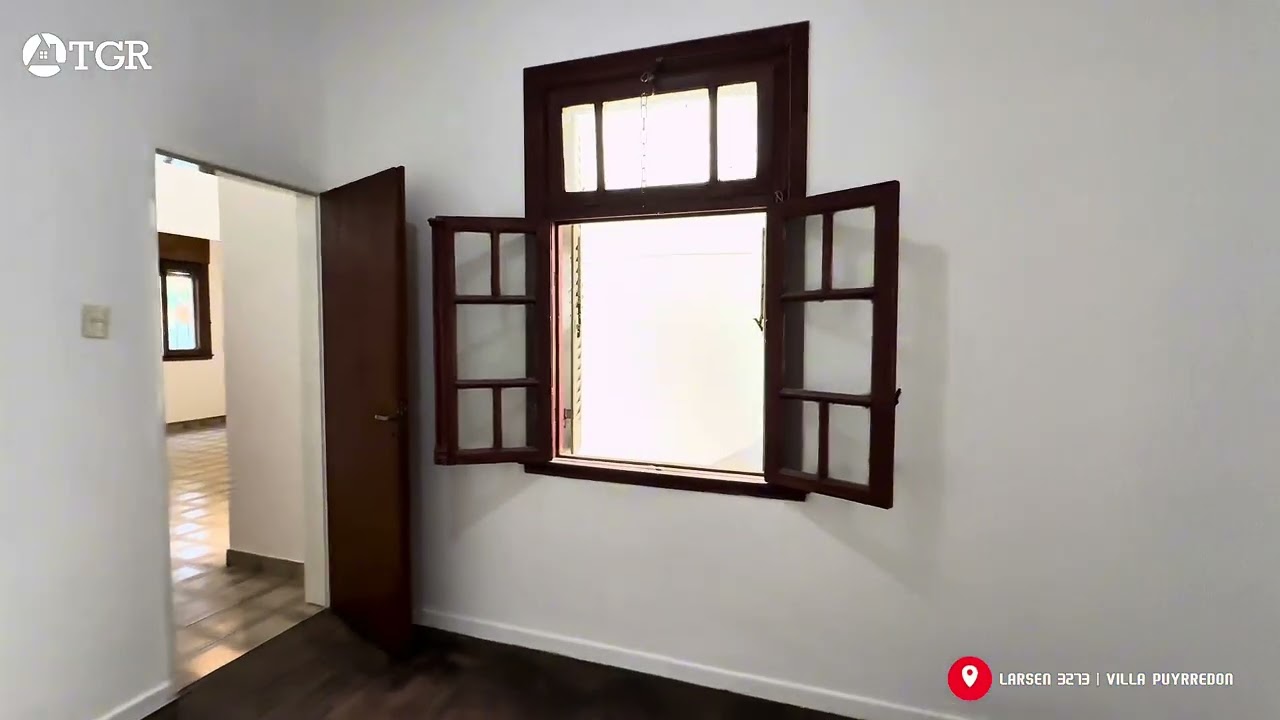 Venta de PH con Planta baja con patio, Primer piso con balcón y terraza en Villa Pueyrredón
