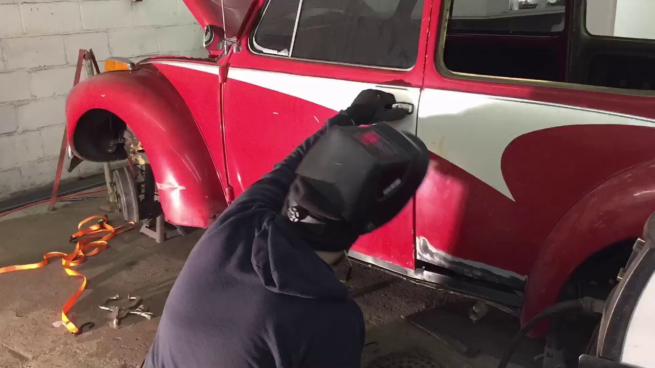 HOW TO: INSTALLING ROCKER PANELS ON A VINTAGE VOLKSWAGEN! VW BEETLE * PLUS PATCH PANEL REPAIR!