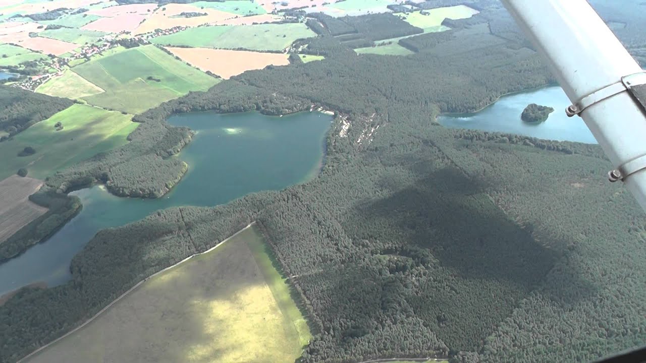 C152, Rundflug Carwitz