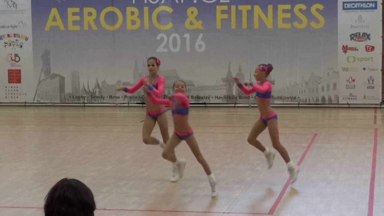 MV Team Univerzity Tomáše Bati, I. VT FISAF 8. 10. 2016 v Lounech