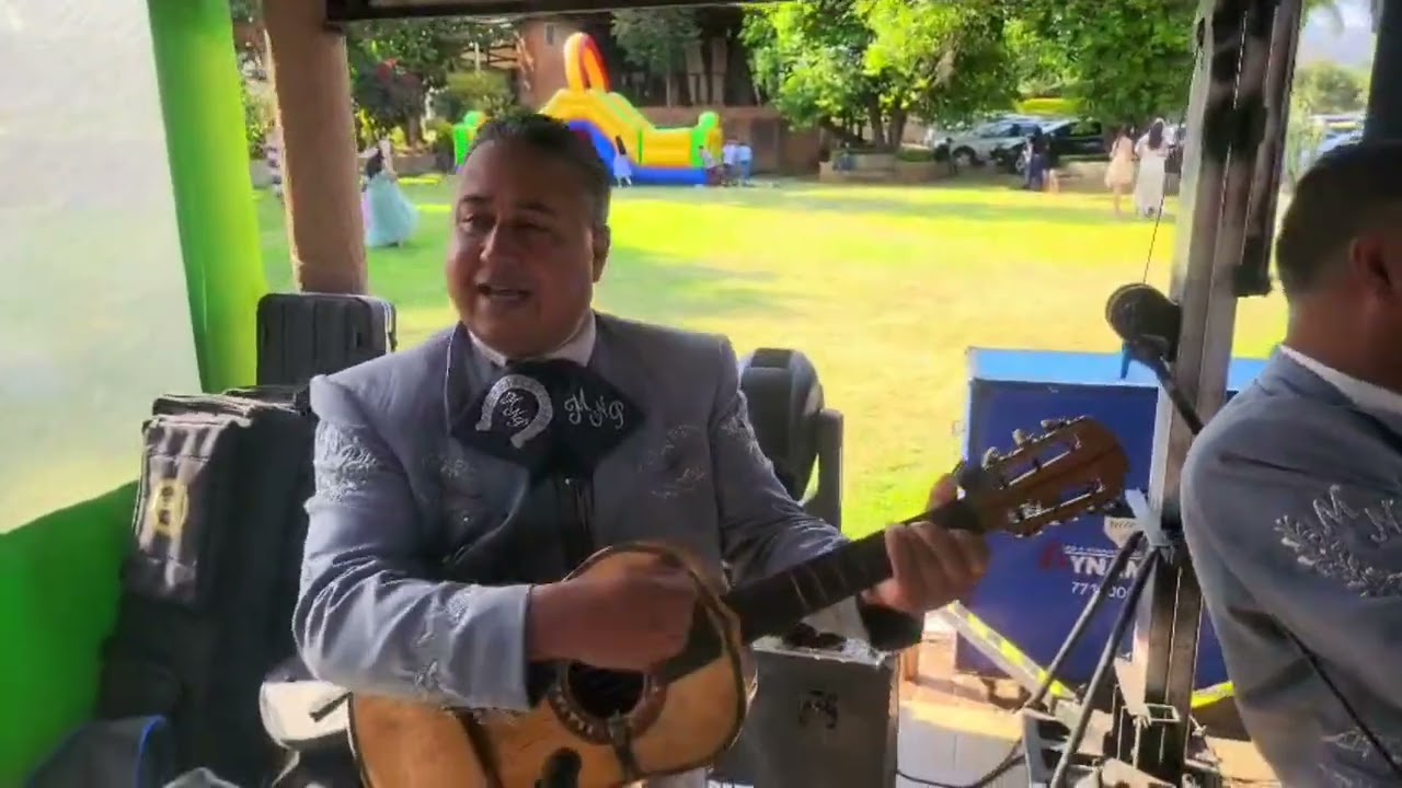 MARIACHI NUEVO PÁTZCUARO (El Gavilan)
