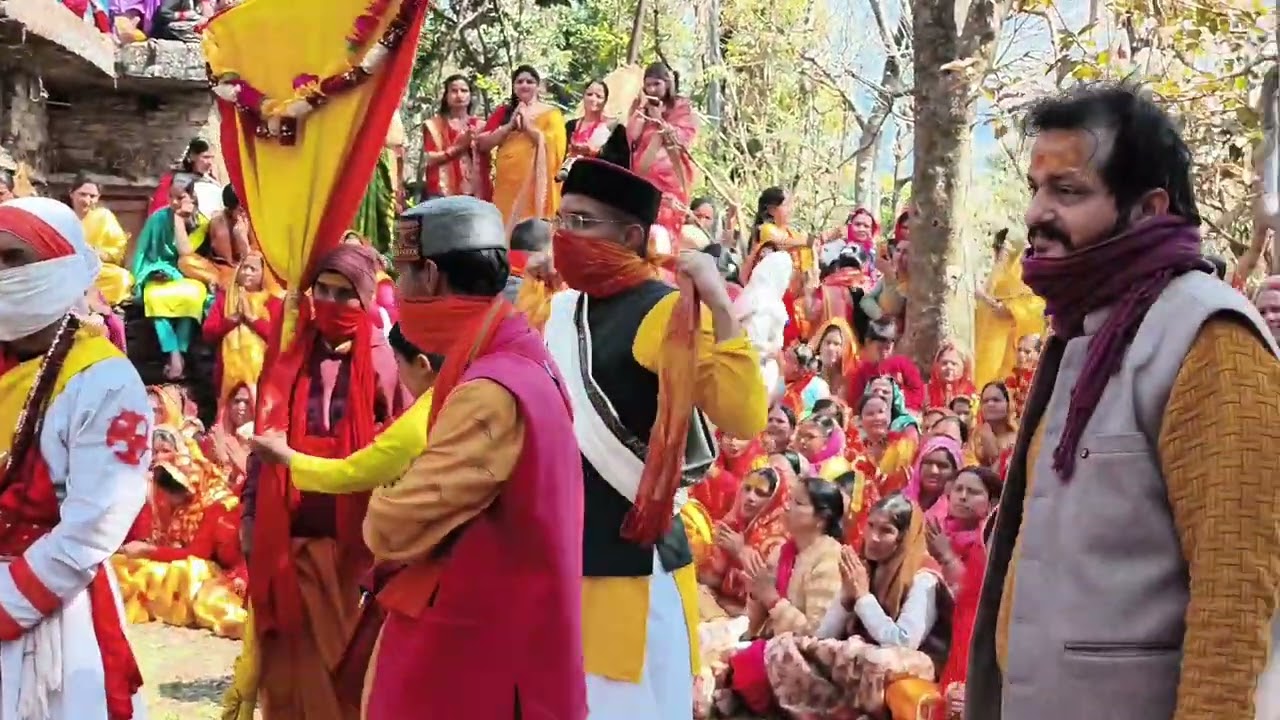 जय मां चंडिका,जय क्षेत्रपाल महाराज।चंडिका महा बन्याथ जलयात्रा की सुनहरी यादें।