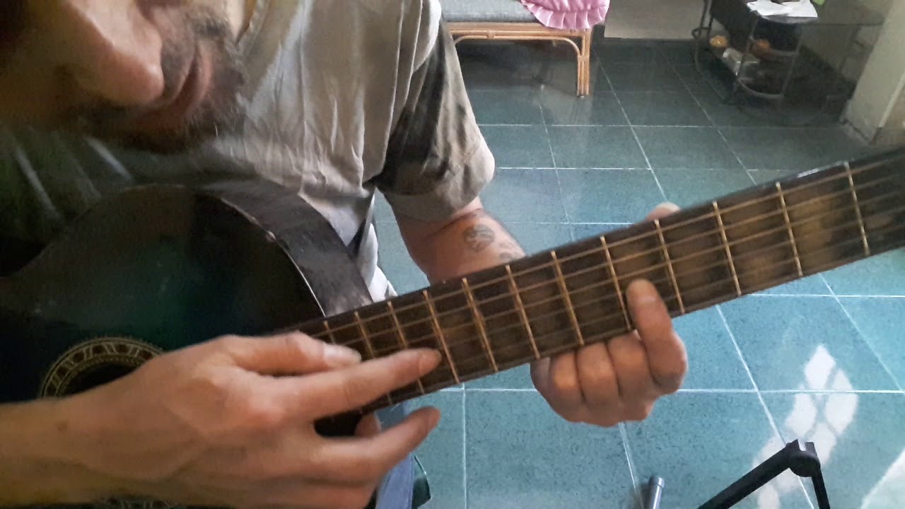 Cómo tocar Artefacto Cerati con guitarra criolla Acordes Tutorial Letra Cover