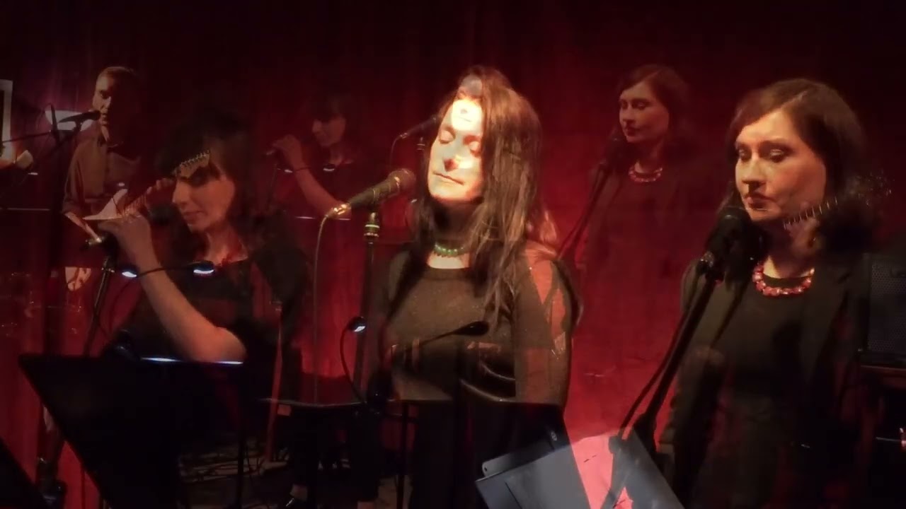 Wciąż wojna trwa - Podzesp&oacute;ł - Koncert 07.11.2021 - Pan Gar, Dom Tramwajarza, Poznań