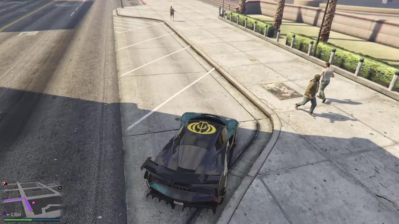 Playing GTA 5 online