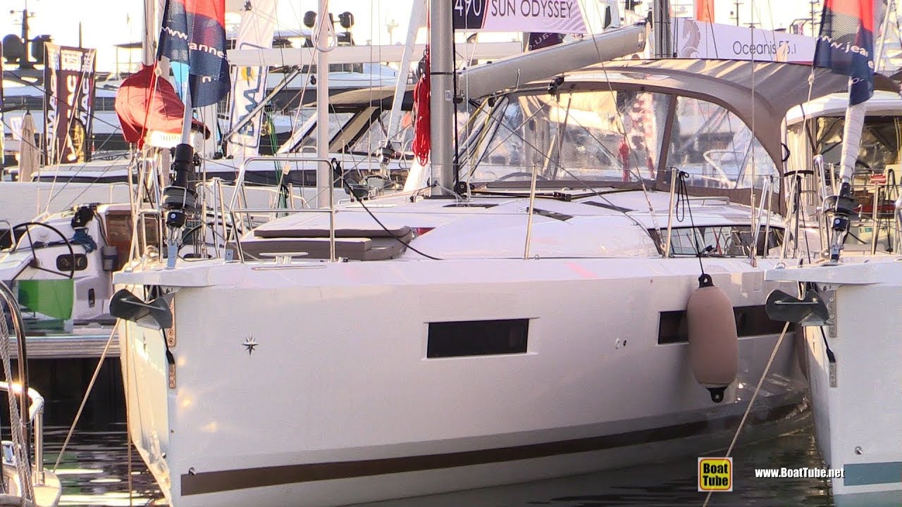 2019 Jeanneau Sun Odyssey 490 Yacht - Deck and Interior Walkaround - 2018 Cannes Yachting Festival