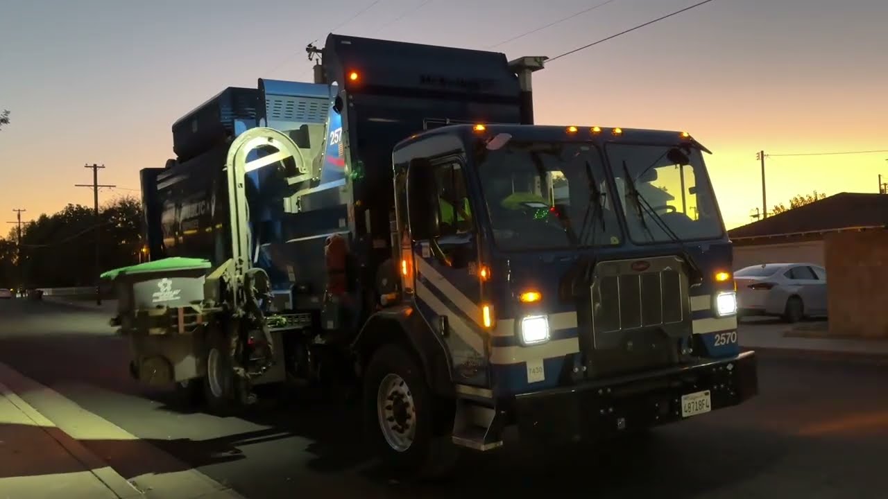 Republic Services Garbage Trucks at Night: January 2026