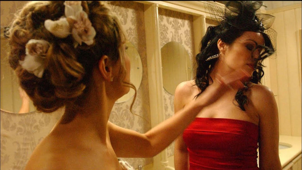 Coronation Street - Maria Connor Slaps Carla Connor (11th February 2008 Episode 2)