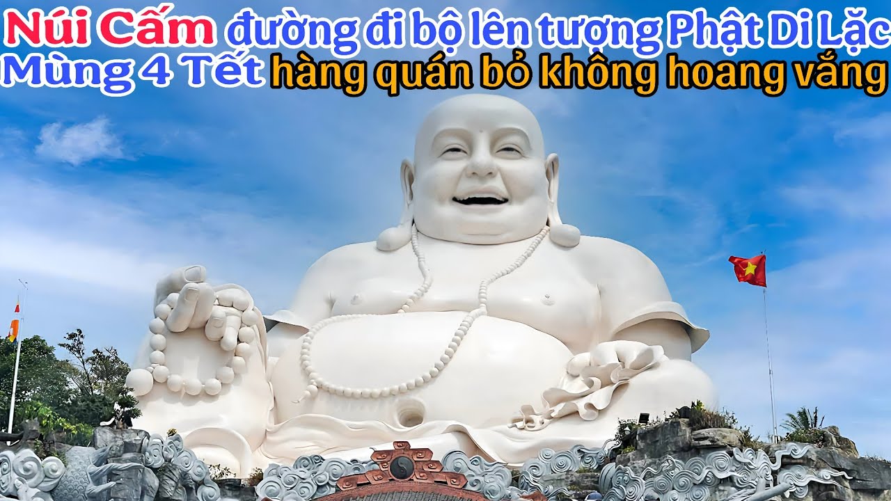 Núi Cấm mùng 4 Tết đường đi bộ vắng,quán xá bỏ không tiêu điều