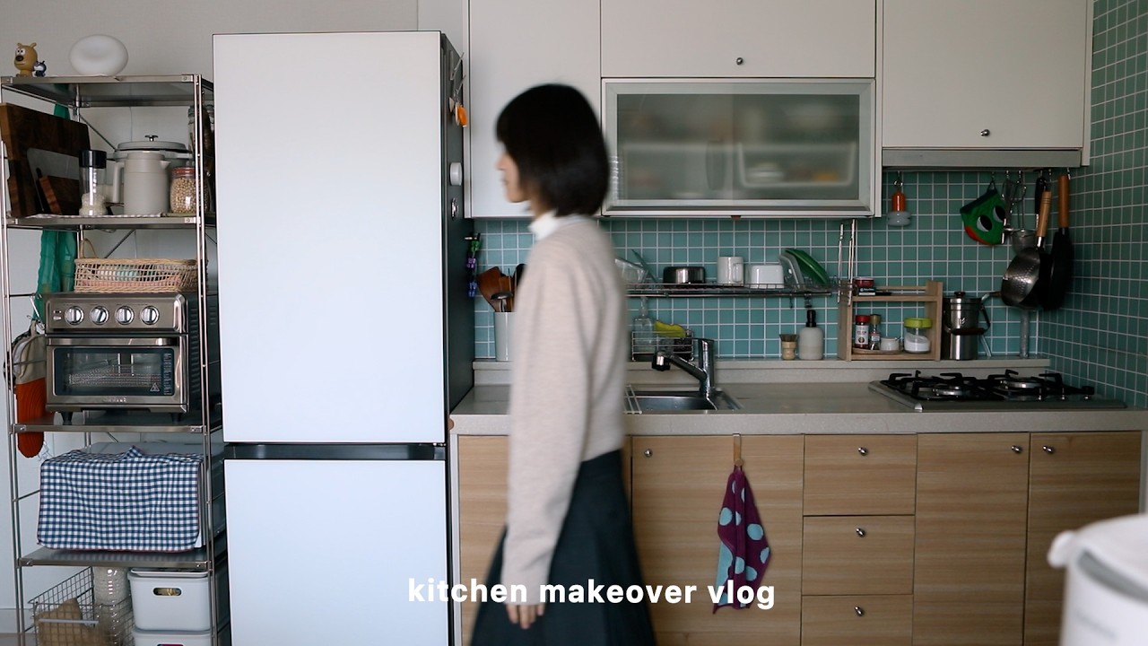 I Transformed My Small Kitchen with Peel & Stick Tiles 🏡 Renter-Friendly Makeover