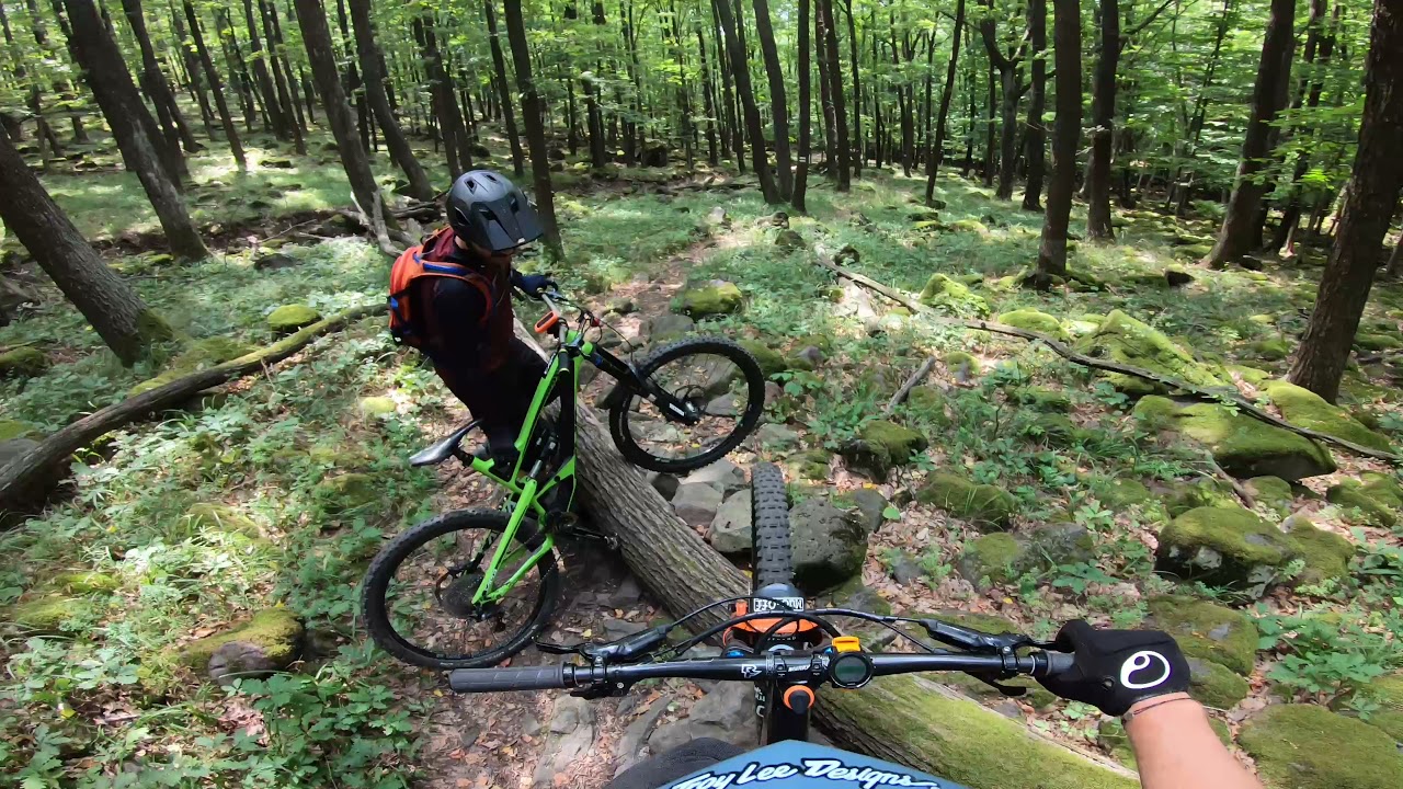 Green DH | Mátrafüred 2021 | @Olan Zefka