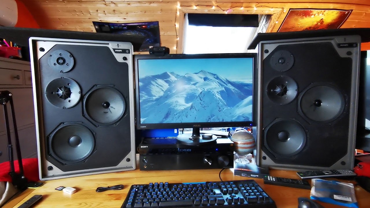 Philips 22AH467/01R Vintage Speskers sound test #2 DnB
