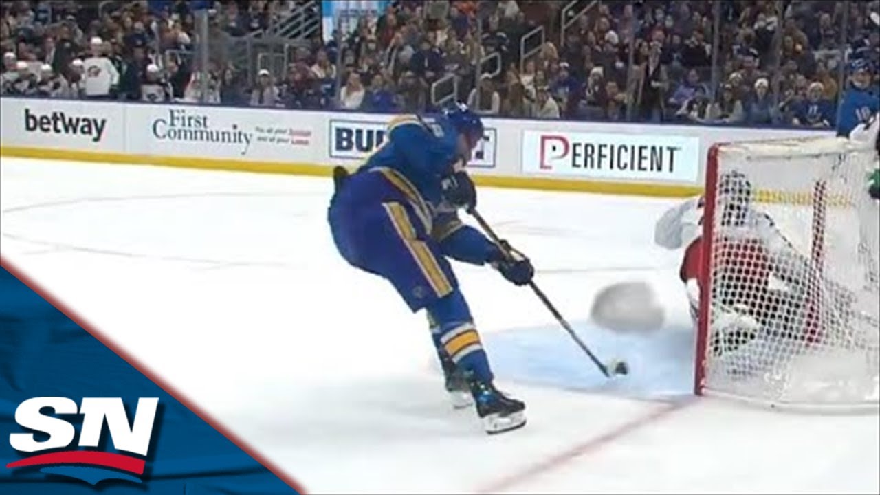 Pavel Buchnevich Finishes Off Gorgeous Passing Play With Robert Thomas