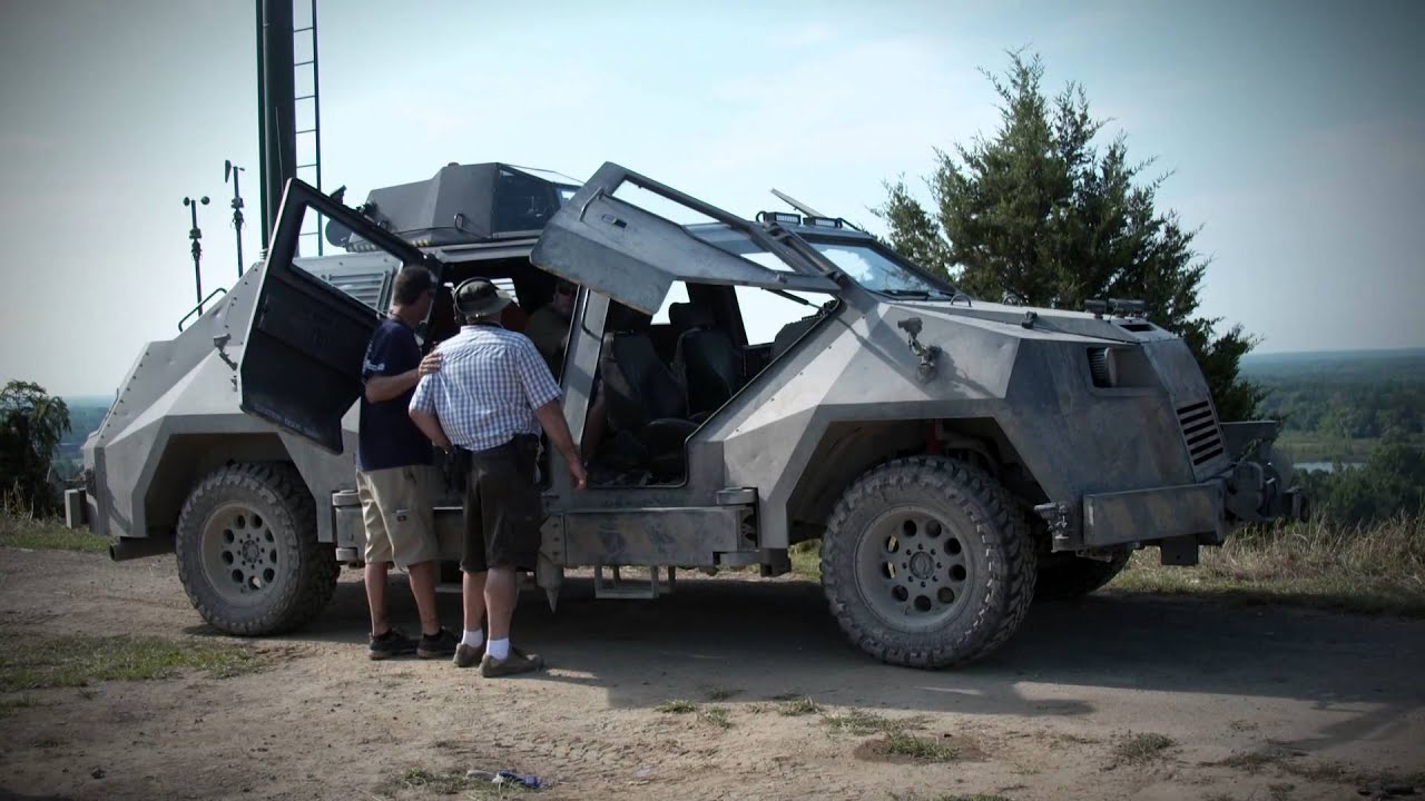Exclusive Clip: A Behind-the-Scenes Look at the Storm-Chasing Vehicles of 'Into the Storm'