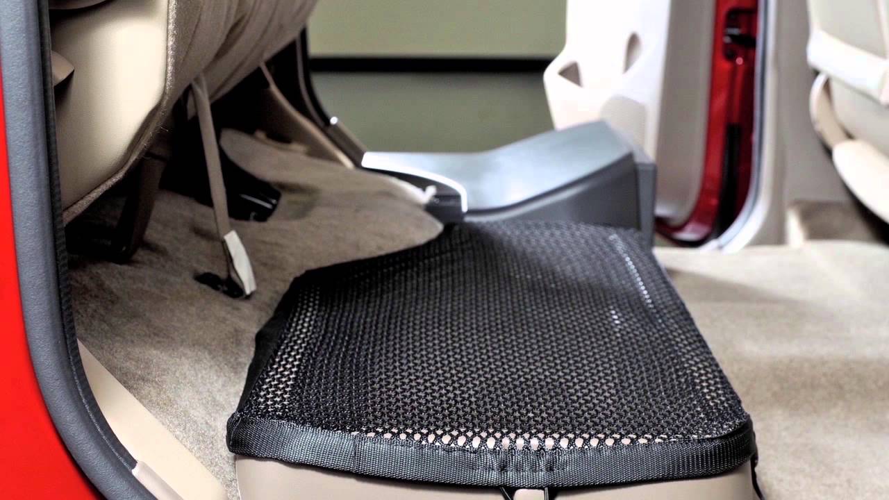 2015 NISSAN Frontier - Interior Storage