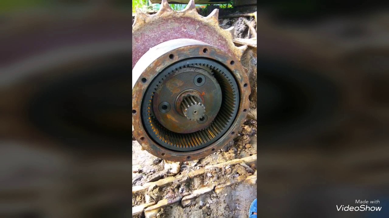 Hitachi UH 025-7 Change seal group,bearing,trigear & service final drive