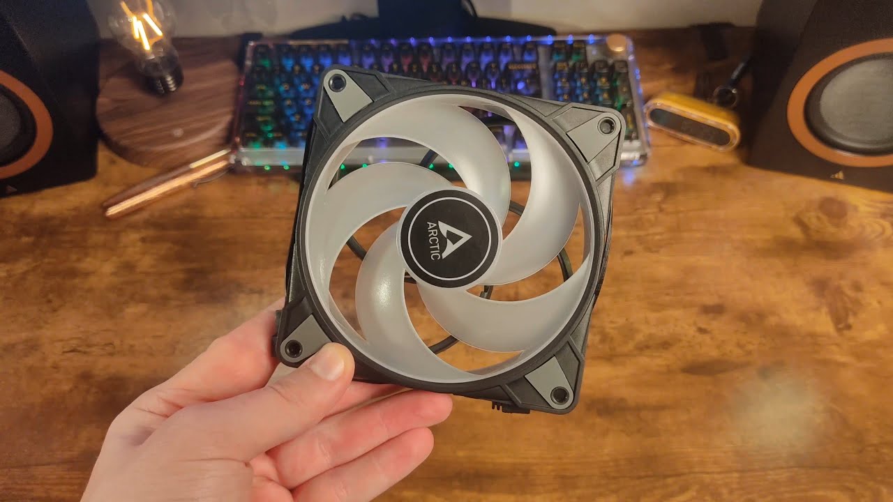 🌈 ARCTIC P12 PWM PST A-RGB &ndash; Best Budget RGB Fans? ❄️💨