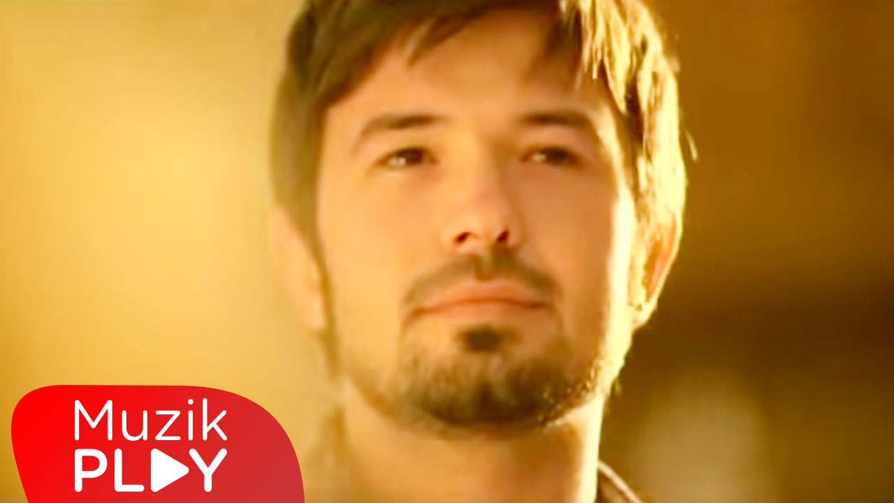 Yalın - Cumhuriyet (Official Video)