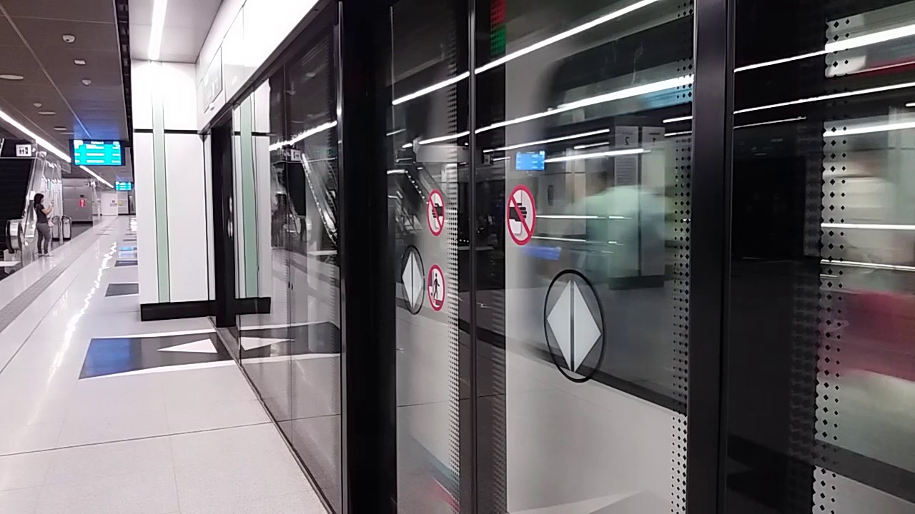 [MRT Malaysia] SBK Line Phase 2 (Underground) - Siemens Inspiro Departing Maluri