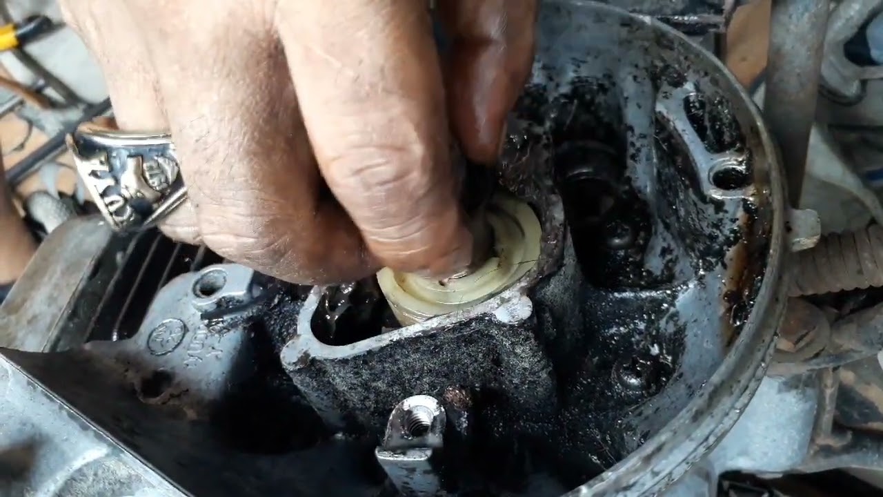 Yamaha Mint 50cc Scooter - Restoration (Part 1) || Kuya Egay Motorworks || Philippines