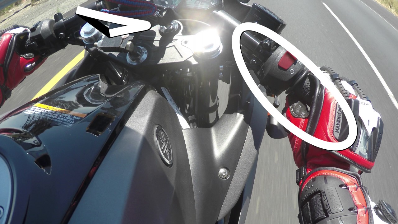 How to ride R3 small bike in the wind