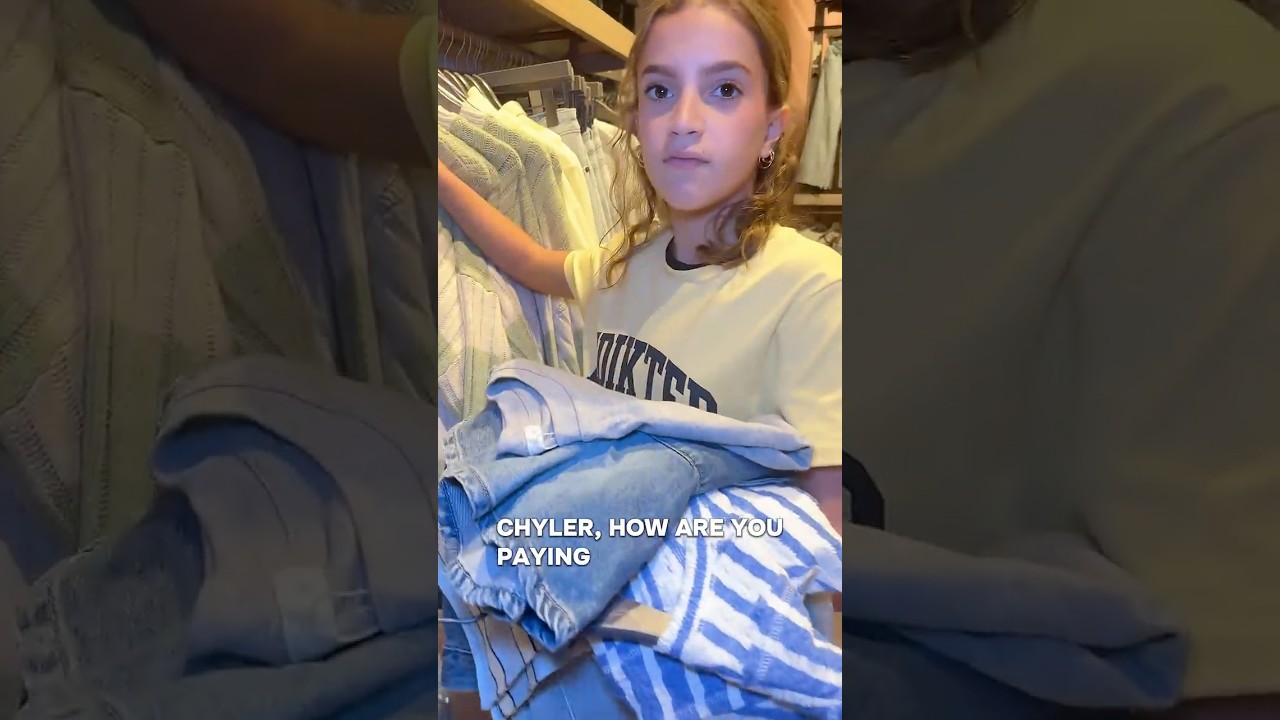 This is how you get free gift cards&hellip; #shopping #haul #fitcheck #relatable #funny