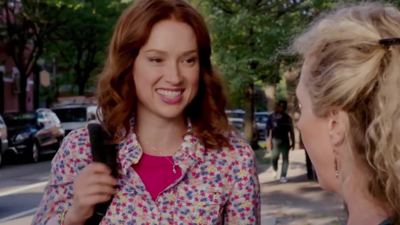 Kimmy Gets a Job and a New Place to Live! | Unbreakable Kimmy Schmidt