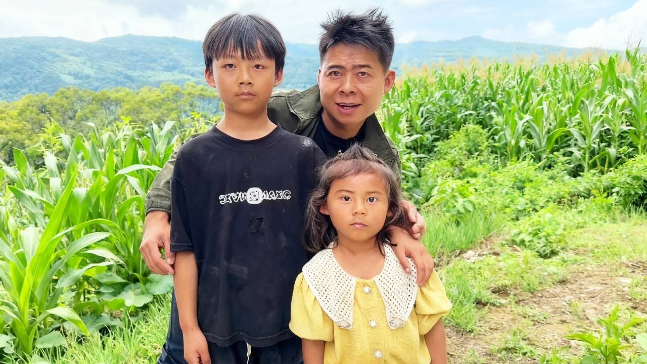 单亲爸爸独自带娃，孩子非常心疼他，帮忙做饭收拾家务#农村生活