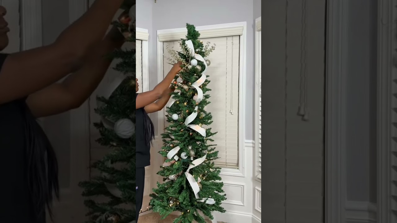 Decorate Slim Christmas Tree! #christmastree #christmasdecor #christmasdecorideas #treedecorating