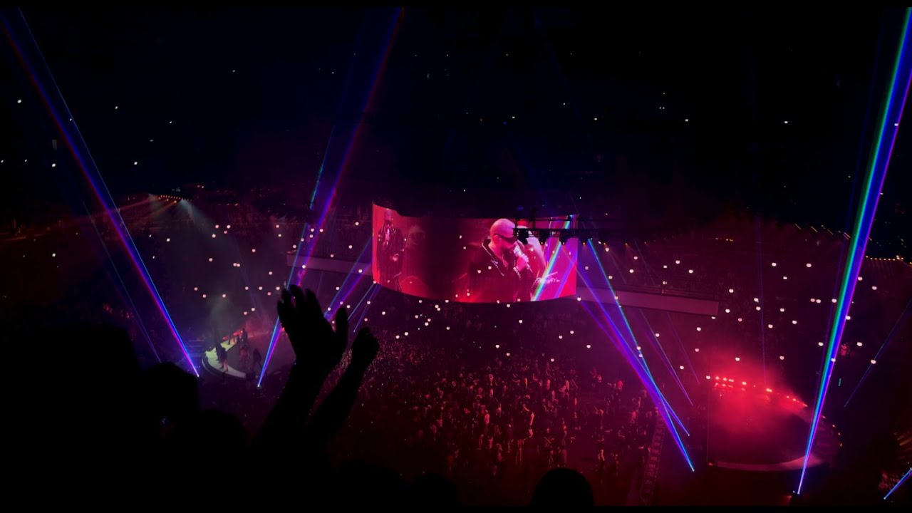 BAD BUNNY THE MOST WANTED TOUR - WHERE SHE GOES #unitedcenter #chicago #iphone15pro