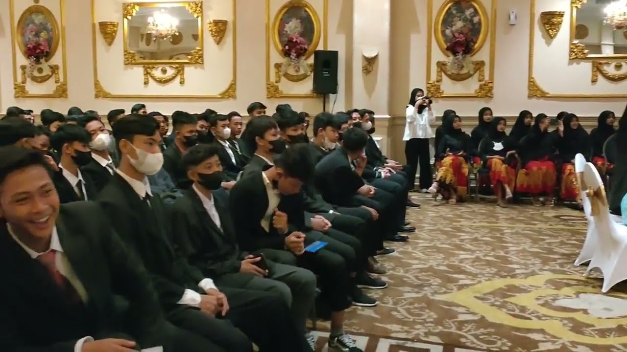 BANGGA DAN BAHAGIA BERSAMA SMP NEGERI 1 GLAGAH