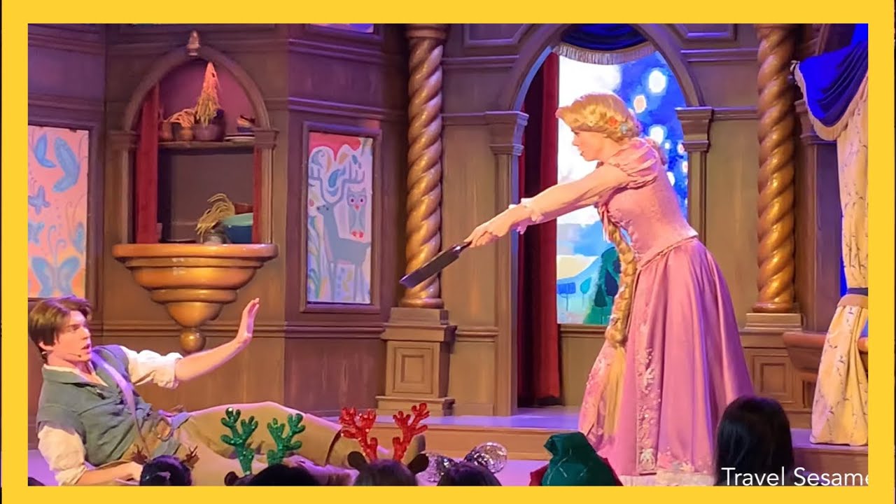 [NEW] DON'T MISS THE HANDSOME Flynn Rider!! 😍 - TANGLED FULL LIVE SHOW! - Disneyland Royal Theater