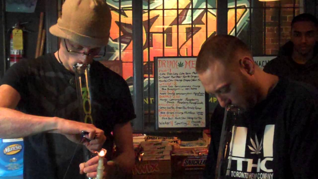 Popping Roor Cherry's at Vapor Central
