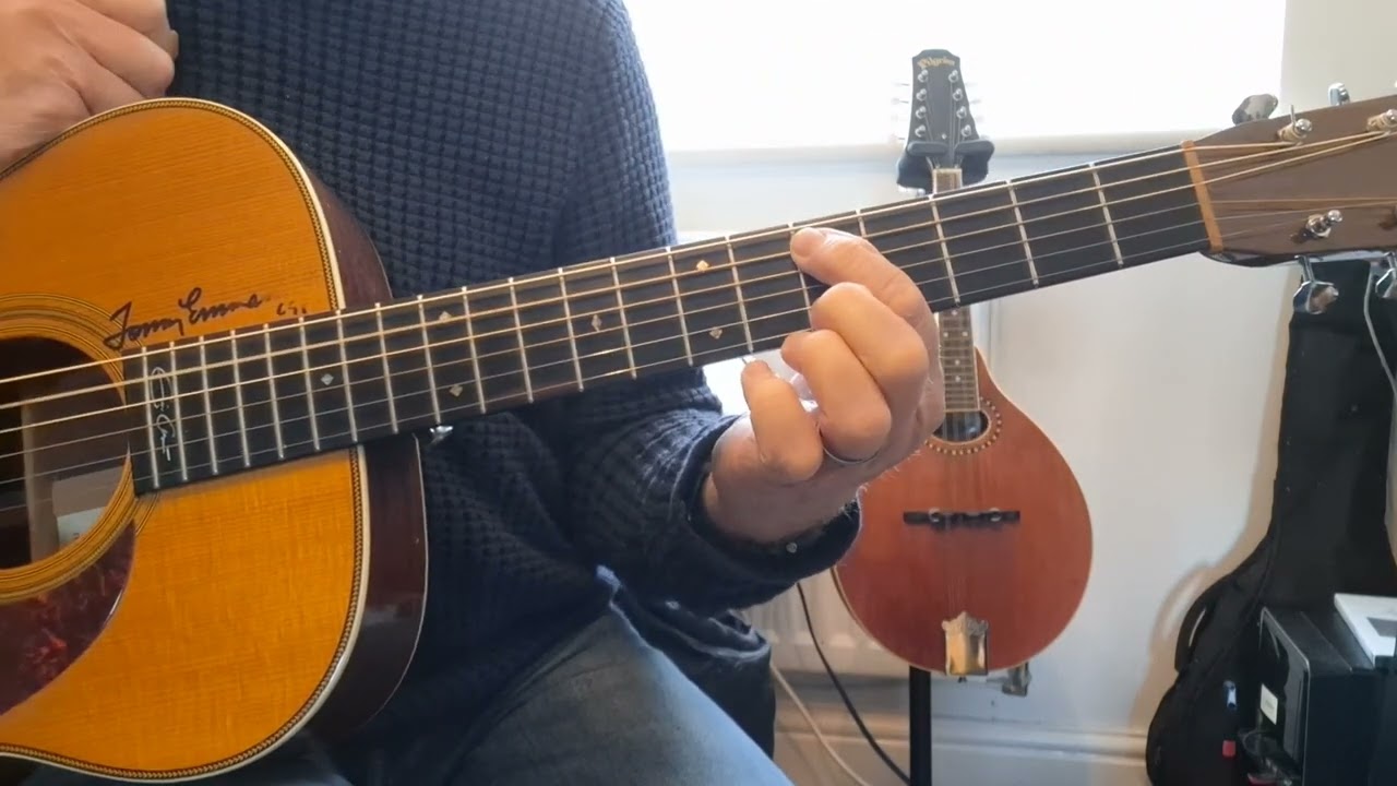 Minor 9 and 11 chord voicings by Max Milligan