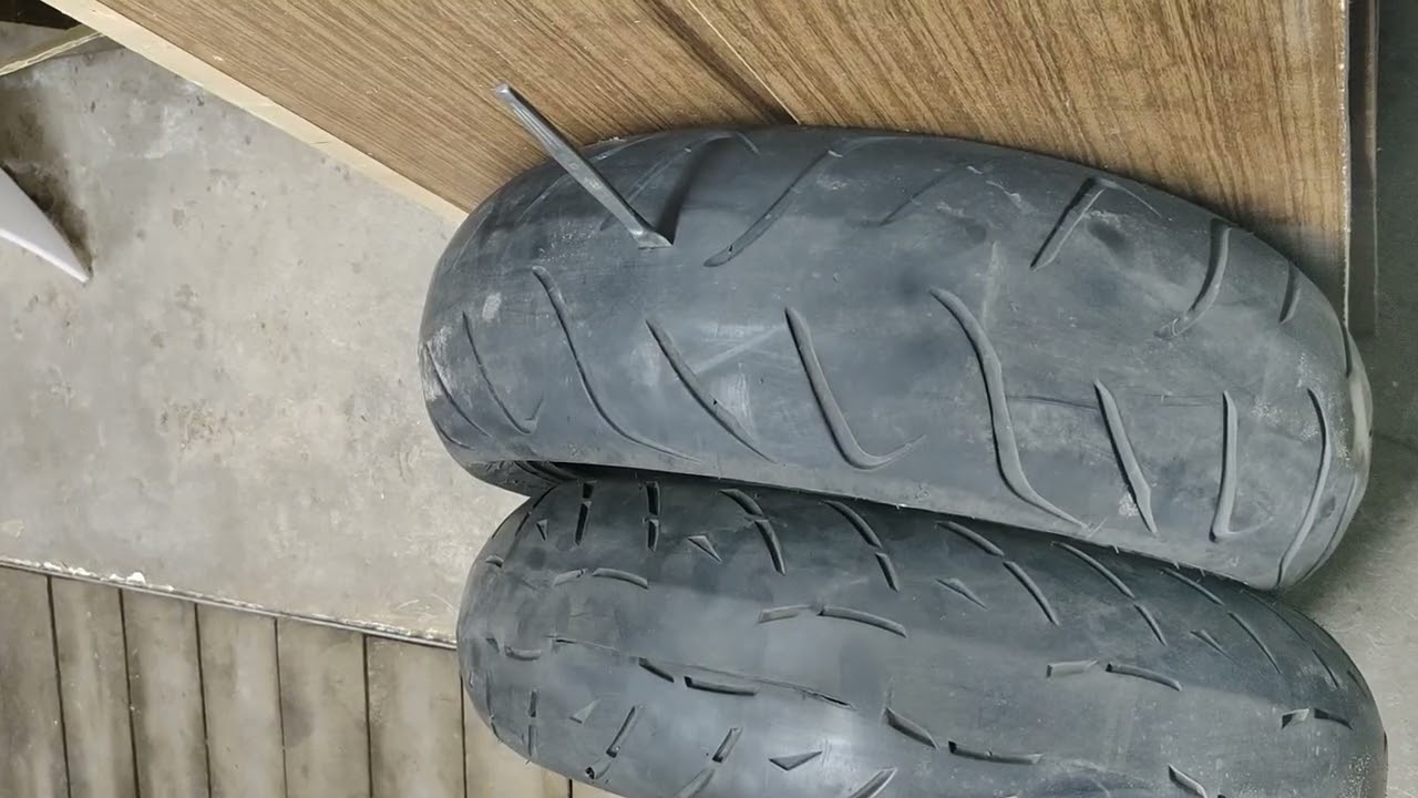 Моторезина Kingtyre vs Dunlop. Подробности в видео. Моторезина. Я сильно ошибался.