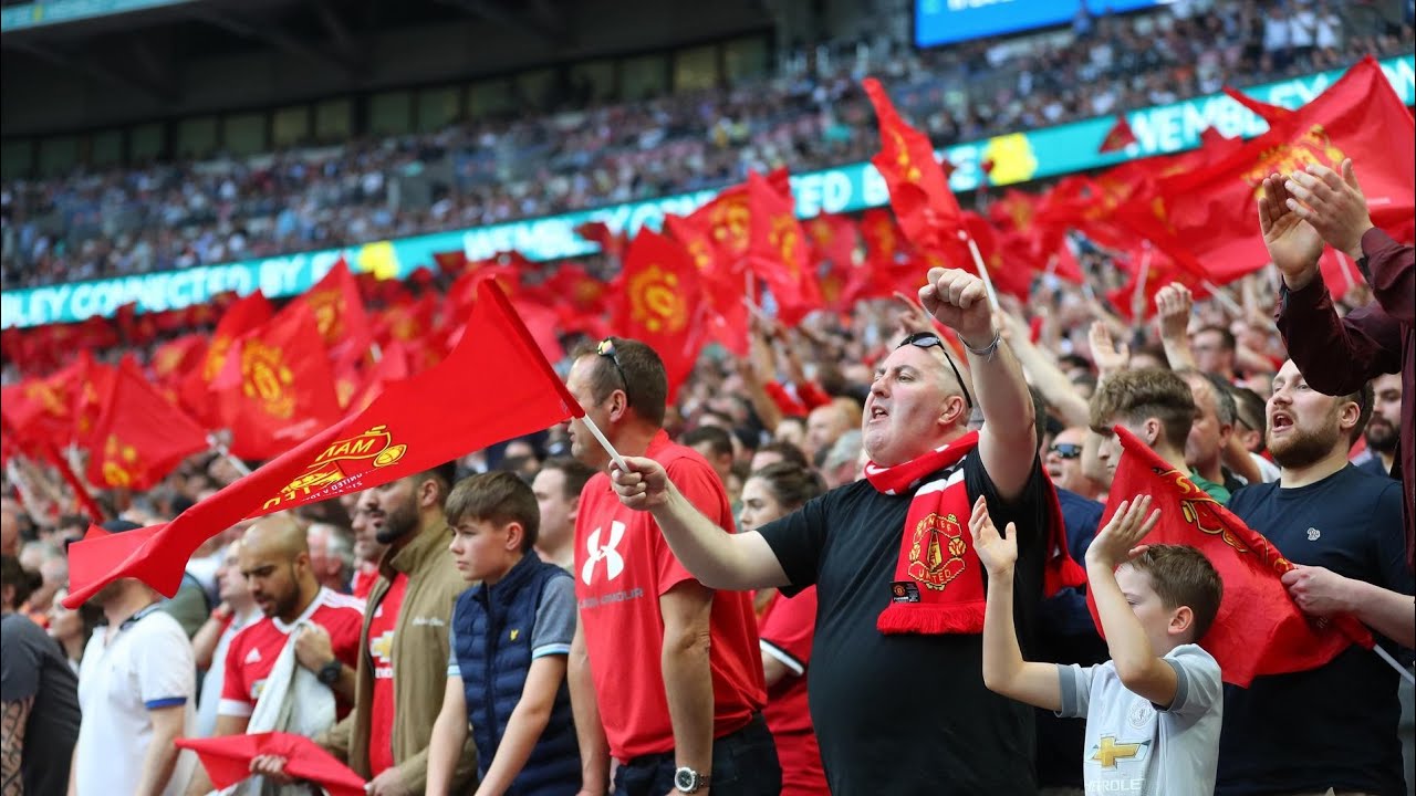 IT’S HAPPENING! UNITED NEW SIGNING ARRIVES FOR MEDICAL AS SKY SPORTS CONFIRMS DEAL. FANS ERUPT! 