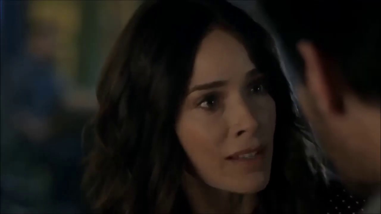 TIMELESS     LUCY GIVES FLYNN HER JOURNAL THE ENDING OF TIMELESS