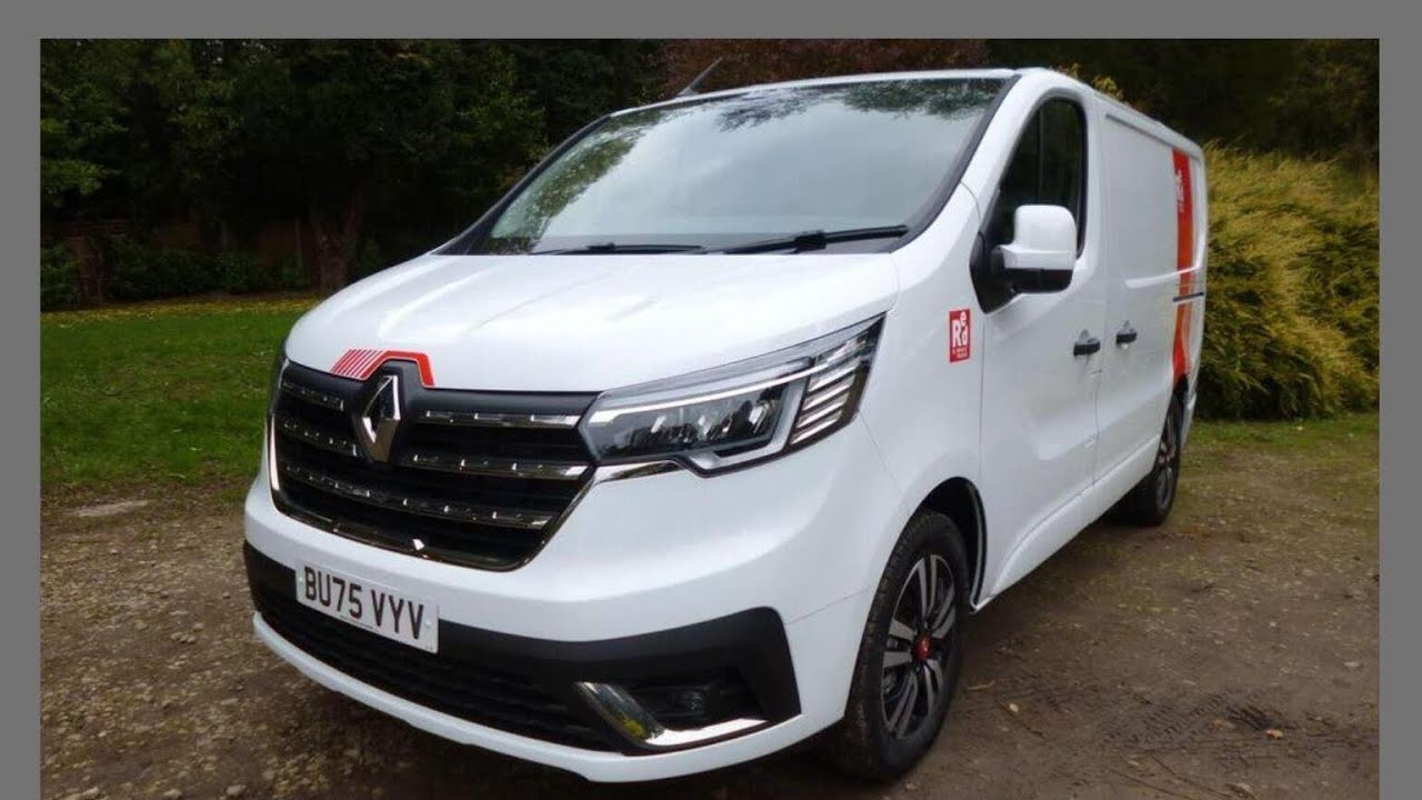 Walk around video of our 75/25 Renault Trafic 2.0dci 150 Red Edition SL30 L1 H1, 101 Miles 