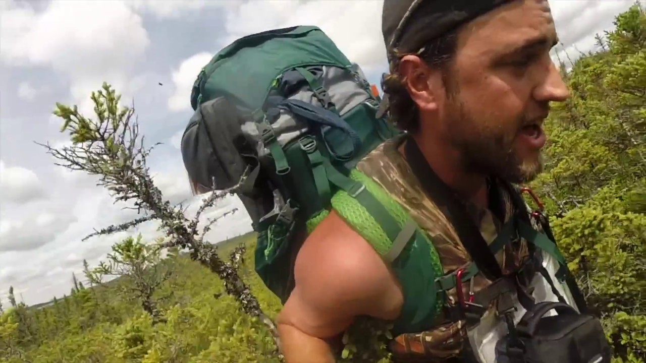 MAN ALONE in the WILDERNESS of NEWFOUNDLAND Camping, Fishing and Paddling
