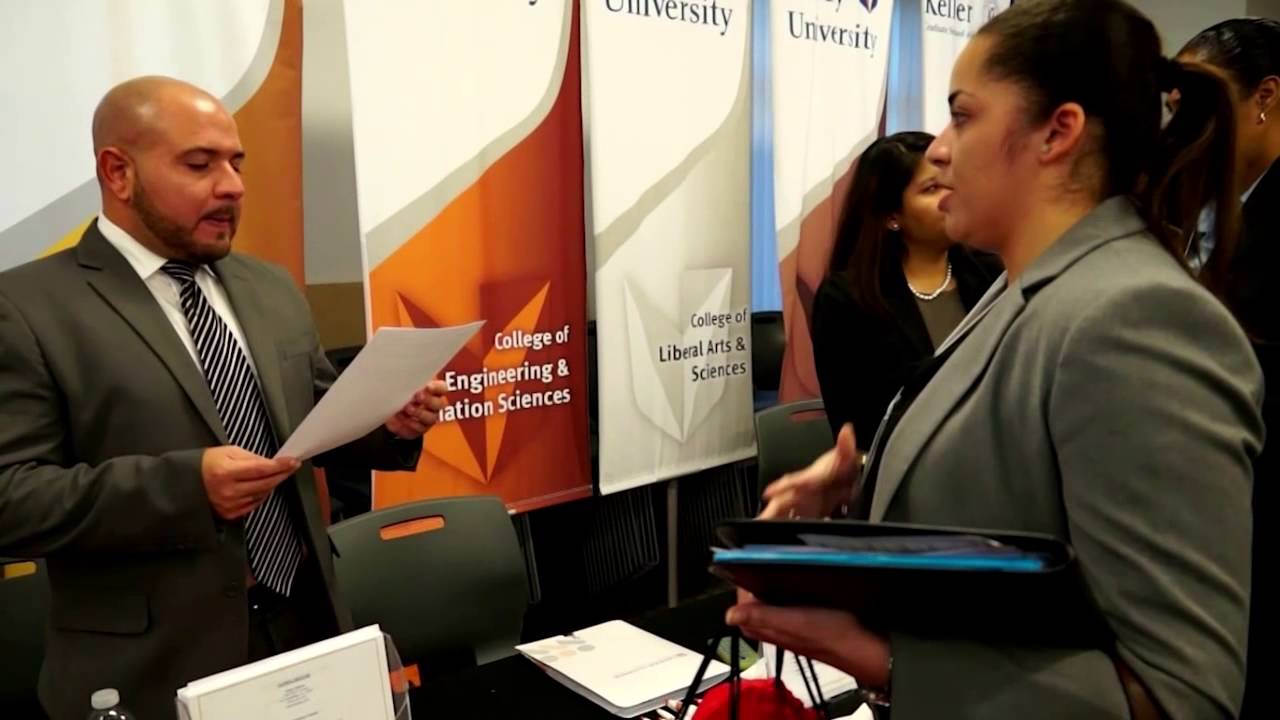 Career Advising with DeVry University&rsquo;s Career Services | DeVry University