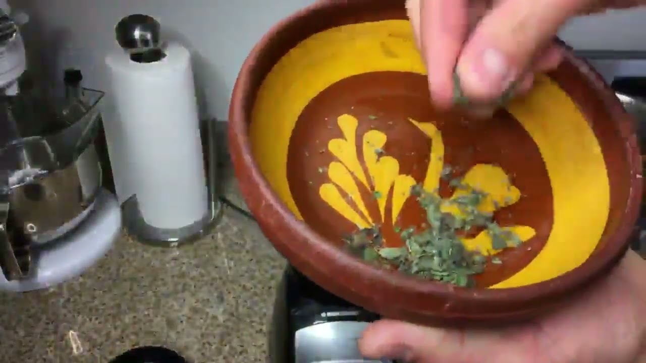 Острый и вкусный соус для биррии и карнитас!