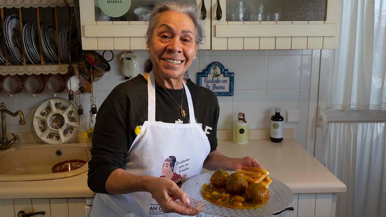 Albóndigas de chocos con gambas  - de An Cá Carmela - por CARMEN GAHONA