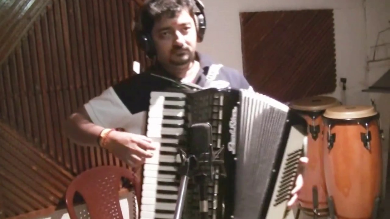 John Johny Janardan...Accordian Instrumental by Ramesh