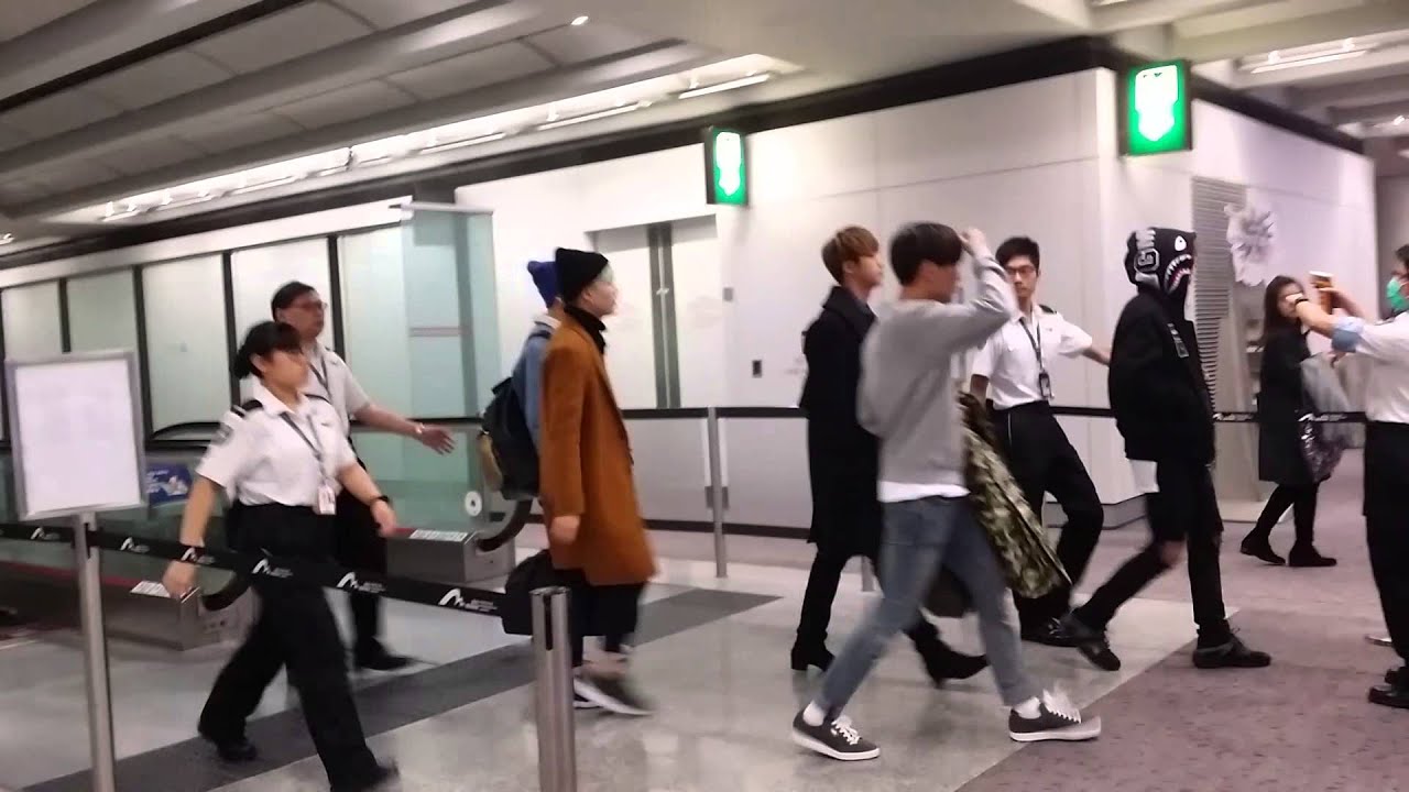 151130 BTS arrived Hong Kong airport