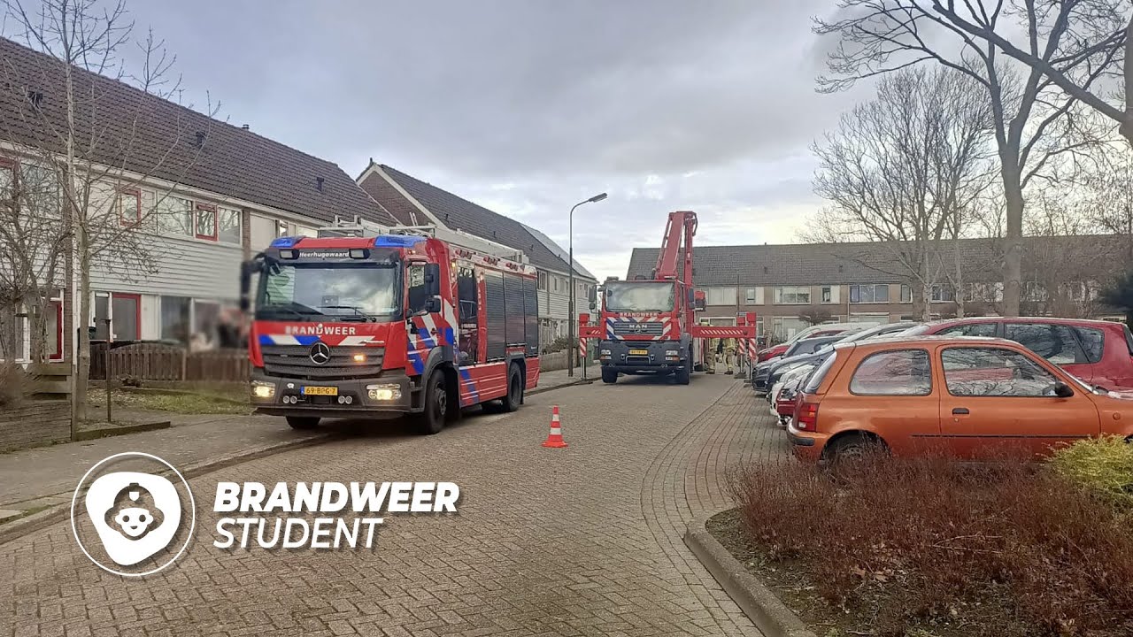 STORMSCHADE MAN VAST OP DAK!
