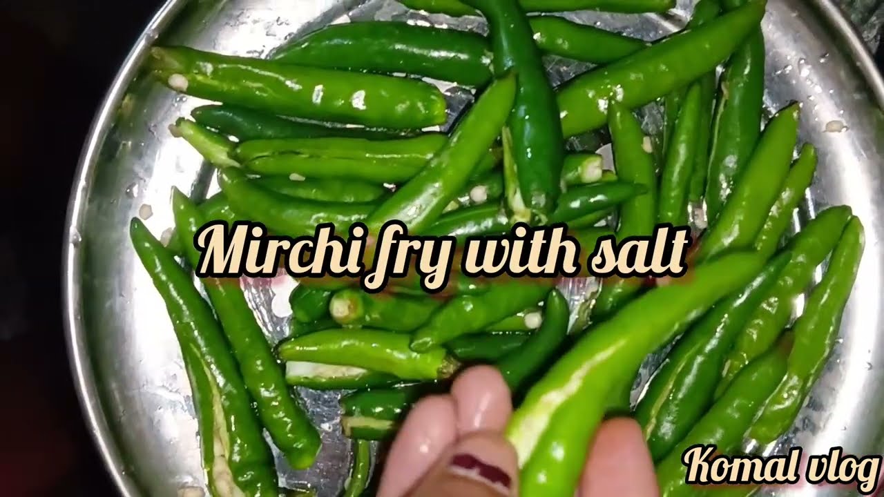 Vlog#33 mirchi fry बनाया #मिर्ची#vlog#supportme #vlogging #kitchen #cooking 