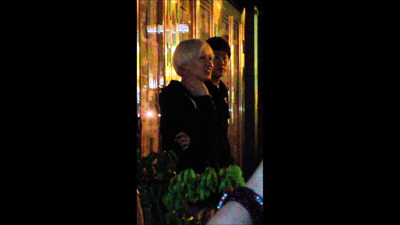 20140922 Eunhyuk after party, sooooo cute!!!!!!