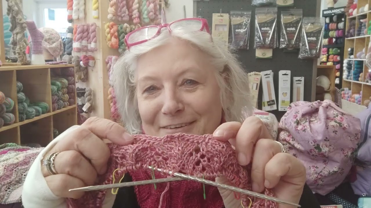 Folge 236. Wild Rose 🌹, Dala🐴 , Monet 🖌️, Pino, 🧶und zwölf weitere Projekte 😀
